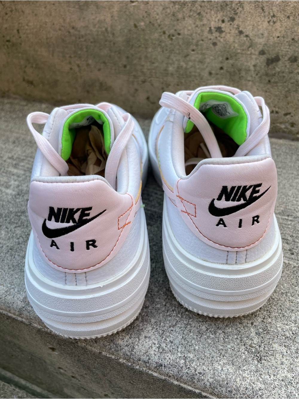 Nike Air Force 1 Women's Sneakers White Pink Size US 7 EUR 38 CM 24 Authentic - Picture 6 of 7